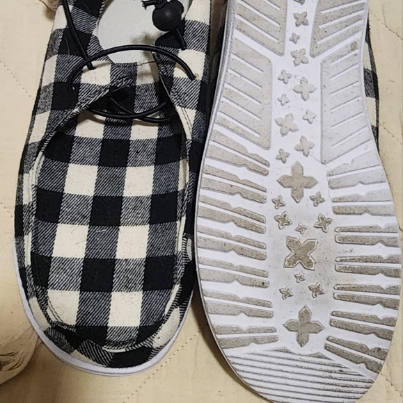 Corkys Kayak - Picture 3 of 4